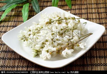 槐花蜜怎么制作 槐花怎么吃 如何制作槐花更美味