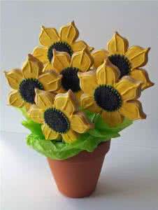 钩针扭针 没想到吧，钩针也可以这样美美的扭花哦！！