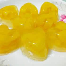 白凉粉做果冻 【菠萝果冻】用白凉粉轻松制