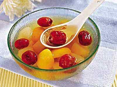 如何养肝护肝排毒 大枣泡水排毒护肝很简单