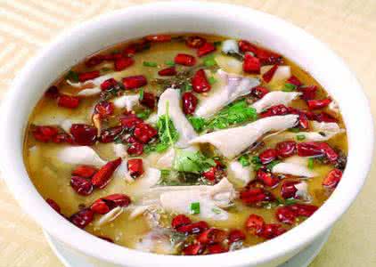 经典川菜酸菜鱼的做法 川菜的经典——酸菜鱼