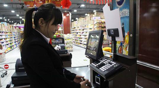 不知情卖假酒处罚标准 济宁一超市售卖假酒被查 店员称不知情