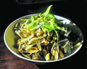 樱花飞舞鬼步舞原香草 香草，让味觉“飞”