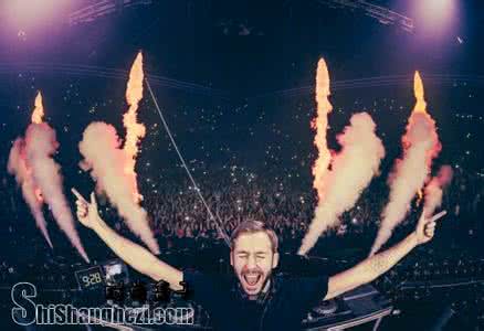 欢快的电音 摇摆外语欢快电音舞曲 盘点哪些广场舞曲让您身姿不停摇摆