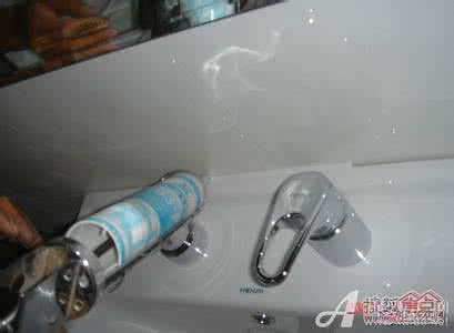 玻璃胶使用方法 玻璃胶怎么用 玻璃胶的正确使用方法及注意事项