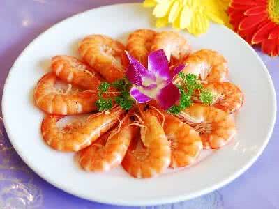 小虾吃什么食物 吃虾讲究多 不能与虾同吃的食物你知道几个?