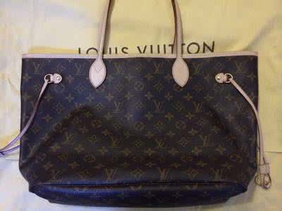 狮岭手袋厂转让 转  蓝莲花手袋