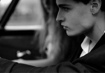 身体有缺陷不敢谈恋爱 不敢结婚的男人竟是有这缺陷