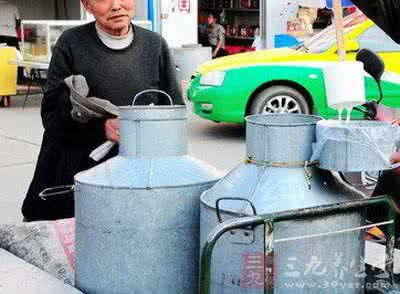 德州节能监管平台 德州散装牛奶卖得火 卫生监管无人理