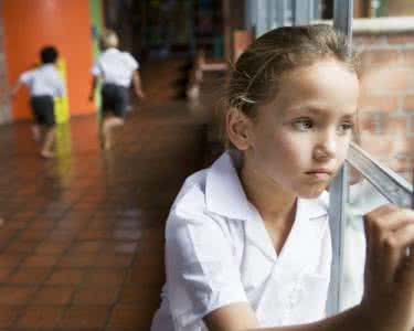 性情孤僻 孩子的孤僻性情如何改变