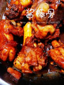 人民的名义吃炸酱面 以御寒的名义大口啃肉——酱棒骨