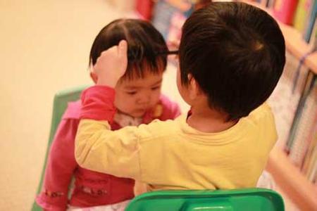 如何培养孩子的独立性 如此育儿 孩子不独立才怪