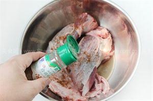 卤牛肉的做法 【详图细解】私房卤牛肉的做法