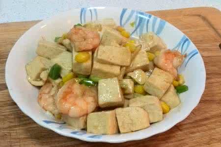 虾仁烩豆腐 【详图细解】豆腐烩虾仁的做法