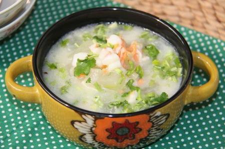 冬瓜鲜虾汤 最爱家常味——小米鲜虾冬瓜羹