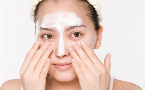 秦怡保养皮肤秘诀 韩星护肤秘诀:揭秘韩国保养皮肤诀窍