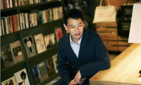 爱一个人能闻对方味道 爱一本书或一个人，都要让对方“活得像自己”| 书店老板松浦弥太郎