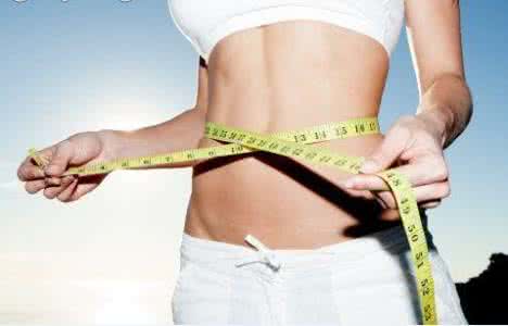 2分钟告别小肚腩的视 掌心捂肚脐，告别小肚腩！