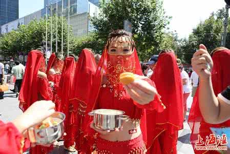 阿拉伯海的女神 “阿拉伯女神团”驾临上海静安寺，瞬间穿越一千零一夜！