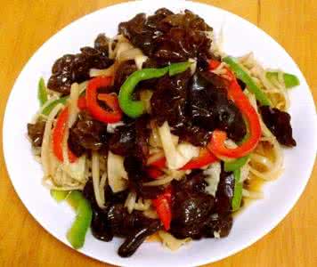 木耳炒肉的家常做法 木耳炒肉 木耳炒肉的做法