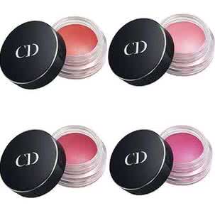 腮红压盘 腮红压盘能用风扇吹吗?