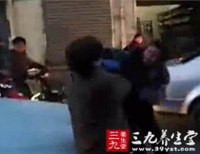 晋城宝马女 晋城宝马女嚣张打人 控制暴躁脾气的5类食物