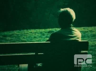 你的身影被越拉越长 想留住你匆匆身影，让我能有片刻安宁