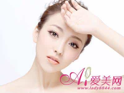 如何使全身肌肤美白 如何使全身美白 如何全身美白 让肌肤雪白仿如凝脂