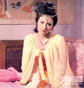 贾宝玉和秦可卿 贾宝玉为何上了秦可卿的床?