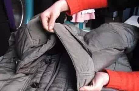 清洗羽绒服的正确方法 清洗羽绒服的正确方法 如何正确清洗羽绒服?