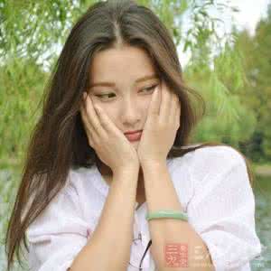 眼睛过度疲劳的症状 头疼眼睛疼 过度疲劳后如何缓解这症状