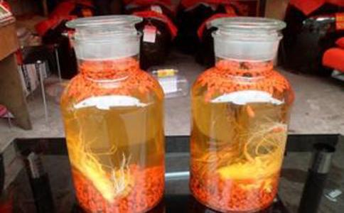 民间最厉害的壮阳药酒 自制壮阳药酒 农村十大自制药酒，只有家里来了客人才舍得拿出来分享