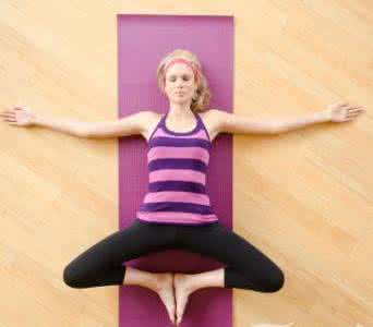 瑜伽塑形 产后防止胸部下垂 瑜伽塑形无烦恼