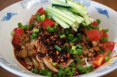 葱油拌面的做法 祖传半半拌面的做法