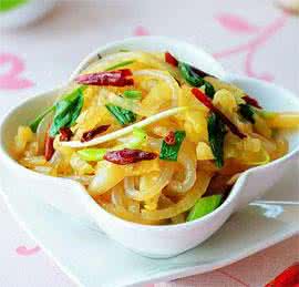 白菜炖粉条的家常做法 包心菜拌粉丝