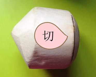 开椰子最简单的方法 简单的开椰子小技巧