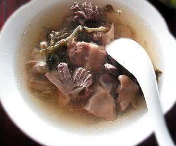 谷麦芽炖鸭肫 【金线莲炖鸭肫】