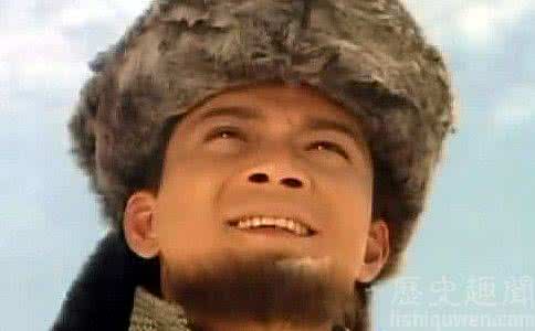 胡一刀和苗人凤谁厉害 胡斐和胡一刀什么关系 苗人凤和胡一刀谁厉害