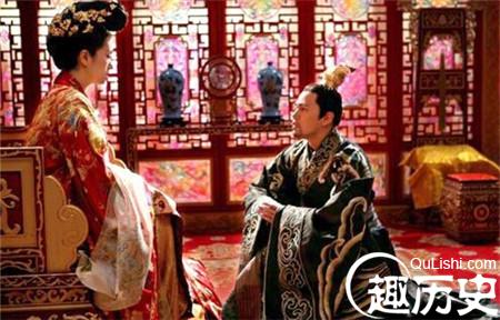 为博红颜一笑 史上最窝囊皇帝为博红颜一笑竟下跪两次