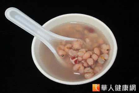 红豆薏仁芡实汤 濕疹不再來！就喝紅豆薏仁芡實湯 | 20130510 | 華人健康網