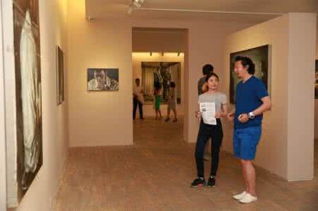 清江画廊游玩多长时间 画廊男女“前后”间