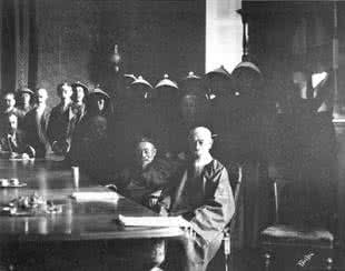 李鸿章 不平等条约 李鸿章的甲午战争 李鸿章无奈签订不平等的条约 李鸿章签订的条约