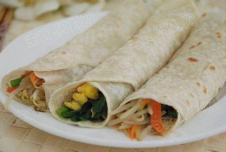春饼家常菜菜谱大全 家常菜谱 咸蛋虾松春饼卷 家常菜谱