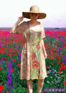 钩针夏季女式上衣款式 钩针夏季女式上衣款式 美丽的网格钩针美裙款式图片欣赏