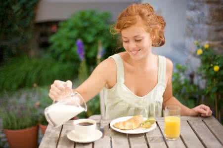 经期吃什么排毒养颜 吃什么排毒养颜抗衰老 女人大姨妈后一周吃这些，美容养颜，排毒抗衰老，你还不知道吗？