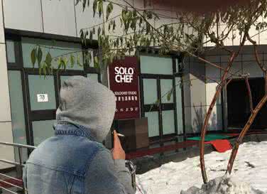 禁烟令再遇天气考验 下雪你还去室外吸烟吗