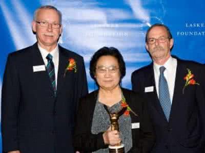 诺贝尔医学奖 屠呦呦 屠呦呦获颁2015年诺贝尔生理学或医学奖