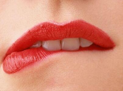 嘴唇发麻是什么原因 嘴唇发麻 这些原因导致嘴唇发麻