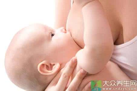 乳房什么时候开始下垂 乳房什么时候开始下垂 防治胸部下垂从孕期开始