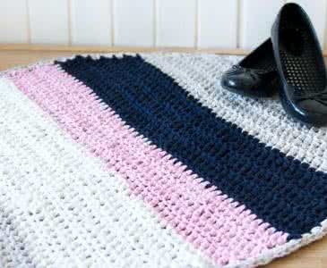 用筷子编织布条钩地垫 钩针编织----布条地垫